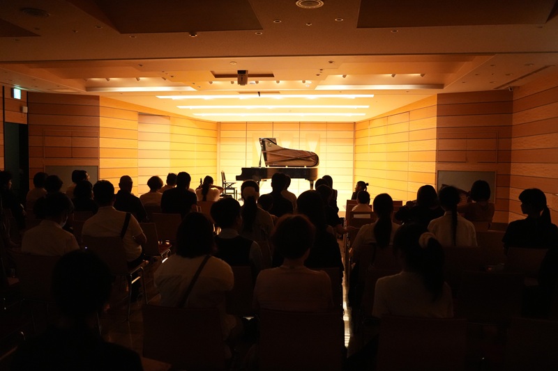 名古屋音楽学校の演奏の様子